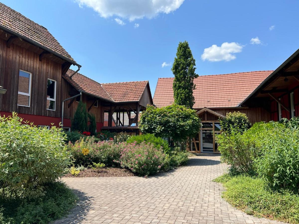 Les Authentics - Le Domaine D'Autrefois & Spa Bolsenheim Exterior foto
